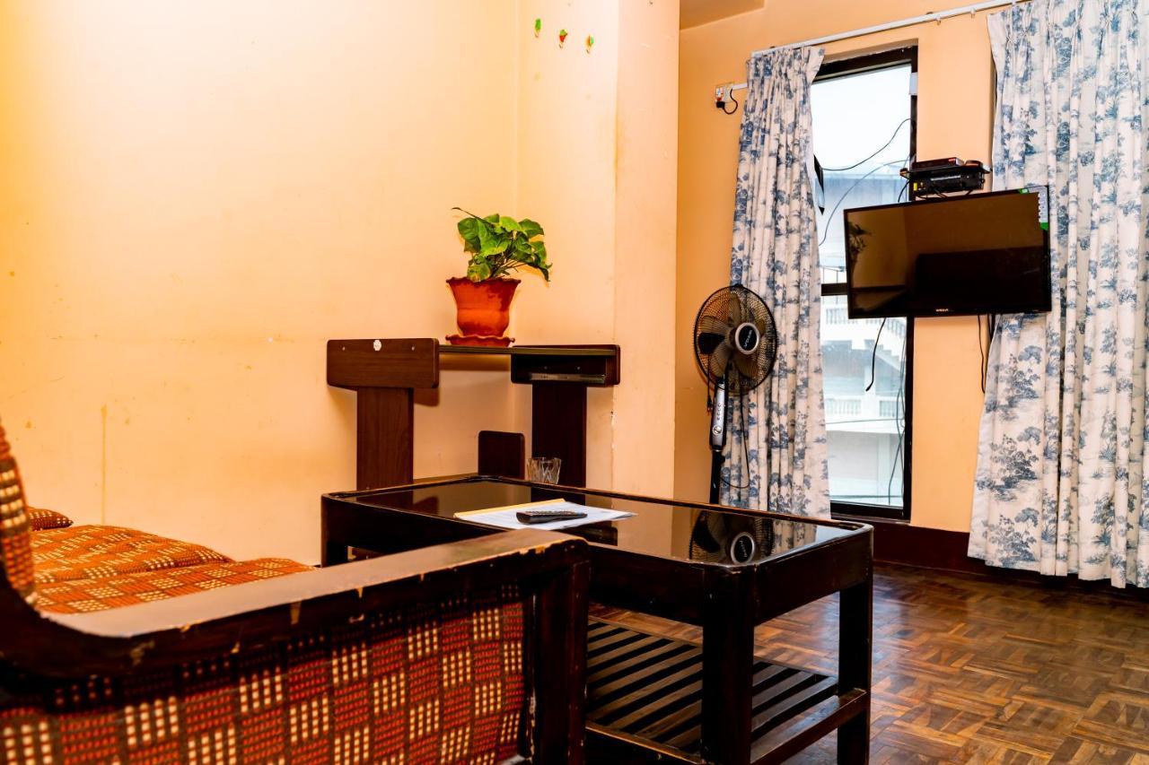 Kbb Hotel And Apartments Hosted By Hostmandu Lalitpur Esterno foto